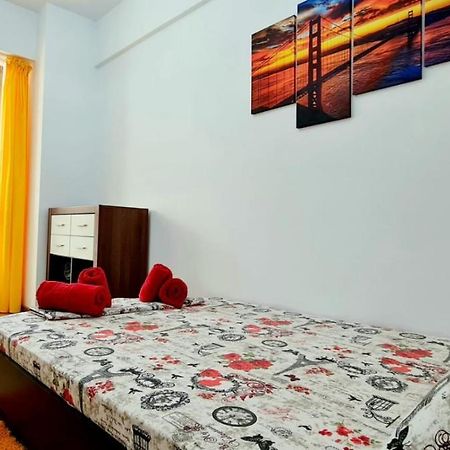 Red Accommodation Near Palas Mall Yaş Dış mekan fotoğraf