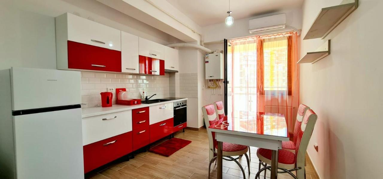 Red Accommodation Near Palas Mall Yaş Dış mekan fotoğraf