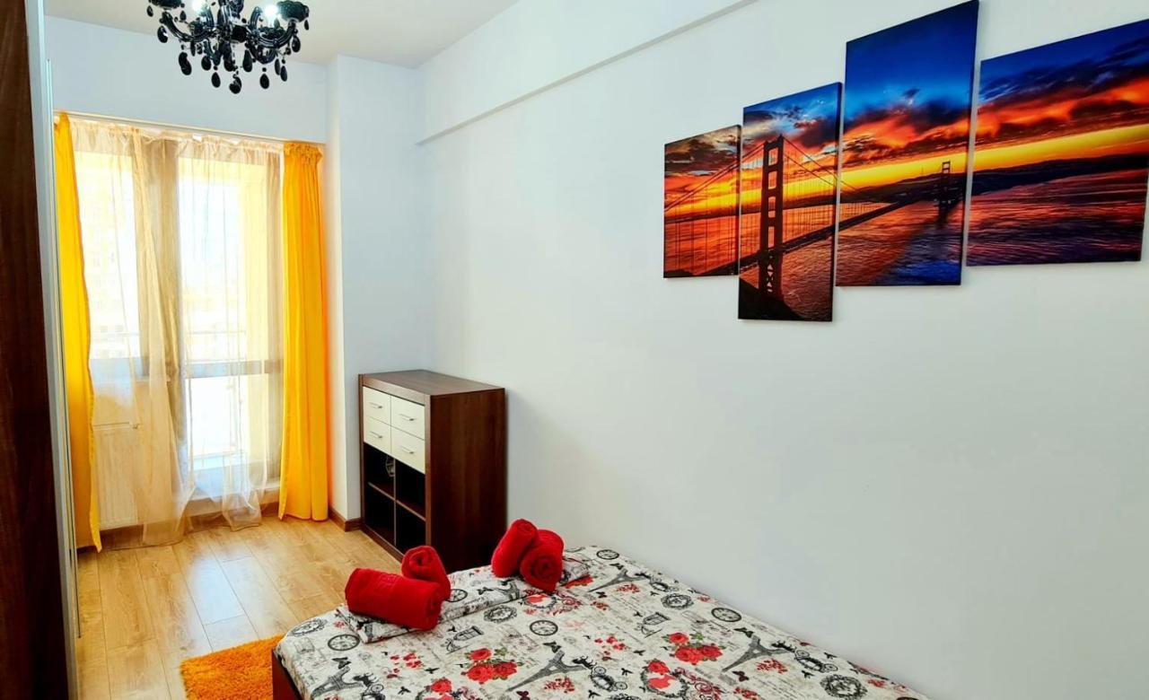 Red Accommodation Near Palas Mall Yaş Dış mekan fotoğraf